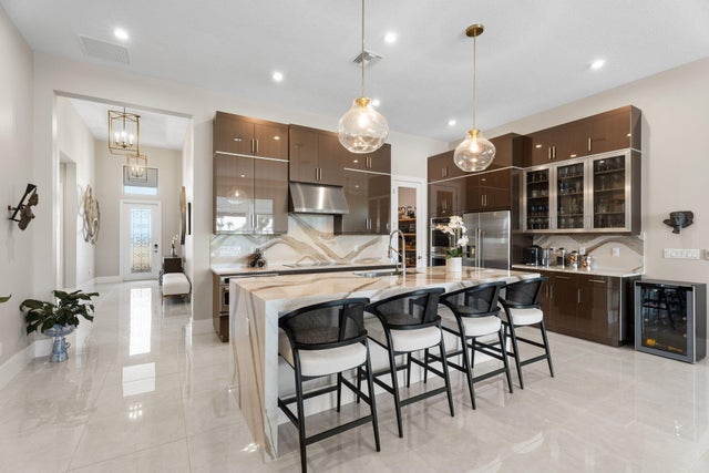 Photo of Listing #RX-11142197