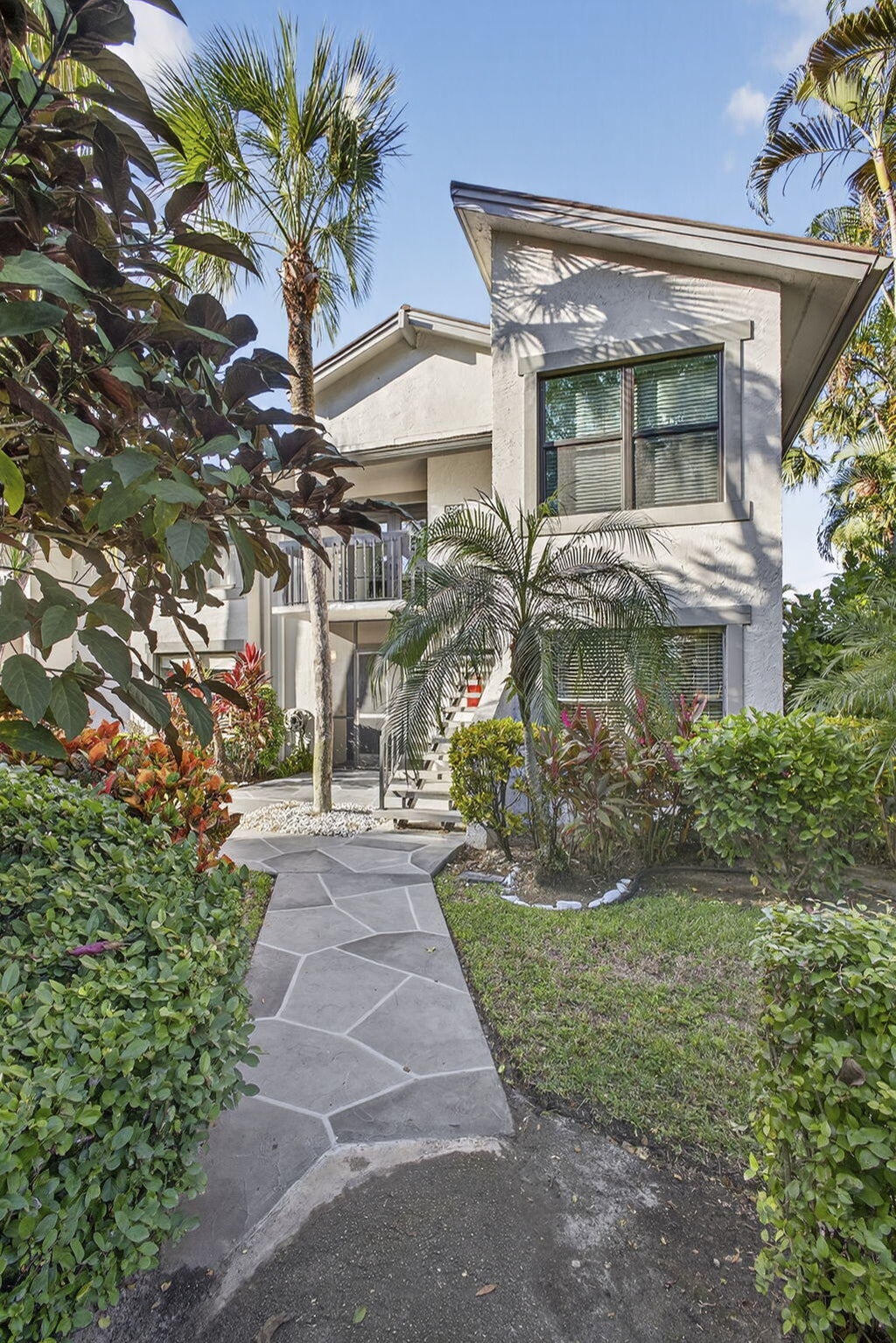 11267 Pond View Dr #b104, Wellington