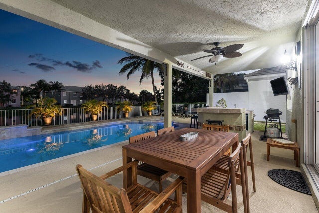 4 of 65 - 144 Kensington Way, Royal Palm Beach, FL