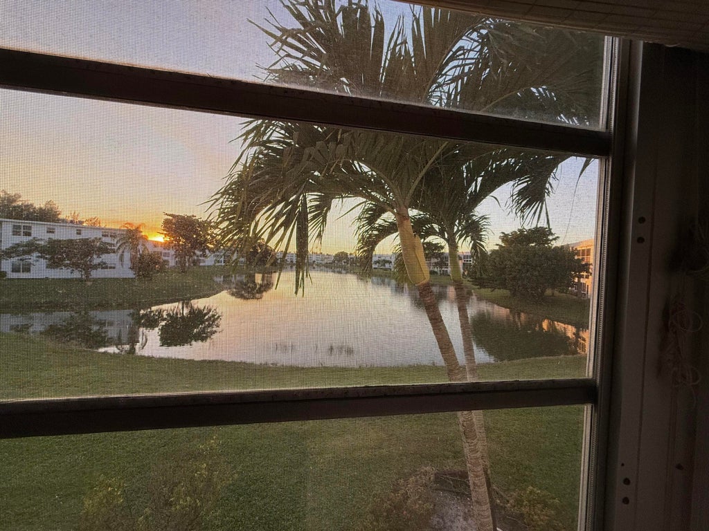 207 Wellington E, West Palm Beach