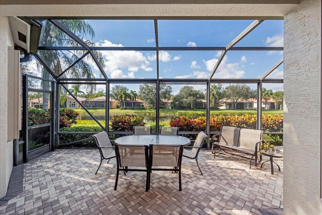 10599 Silverton Lane, Boynton Beach