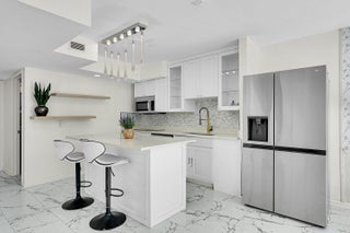 Photo of Listing #RX-11142993