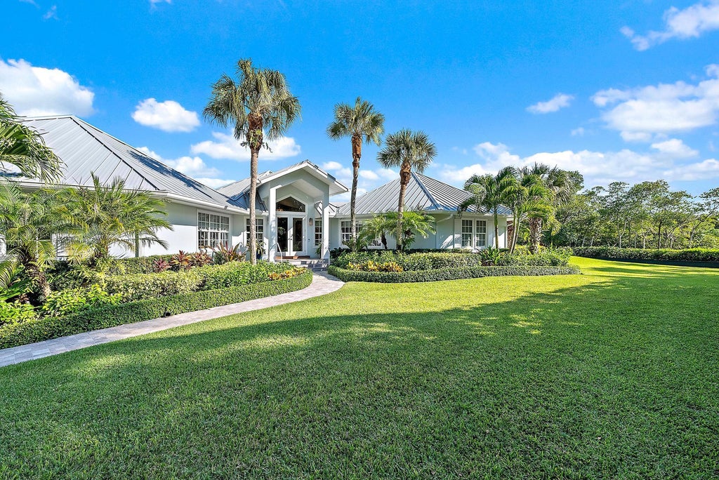 105 Harbor Way, Jupiter Island
