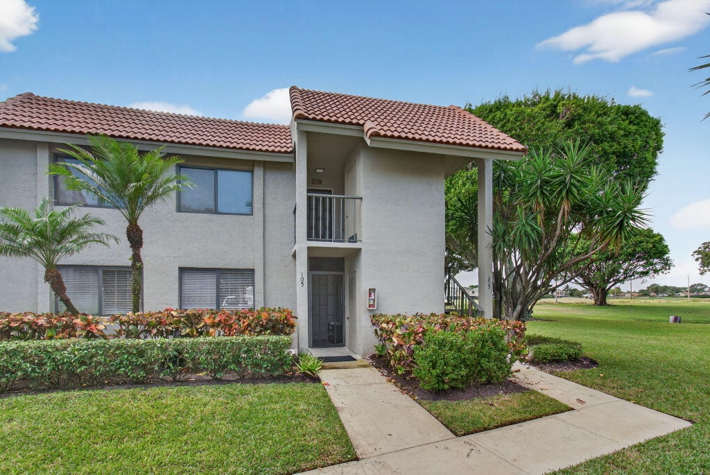 5771 Fairway Park Ct #205, Boynton Beach
