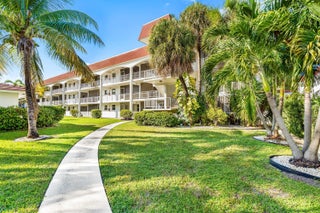 Photo of Listing #RX-11143594