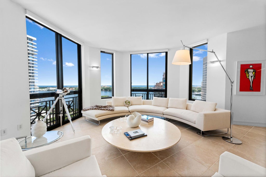 701 S Olive Av #1419, West Palm Beach