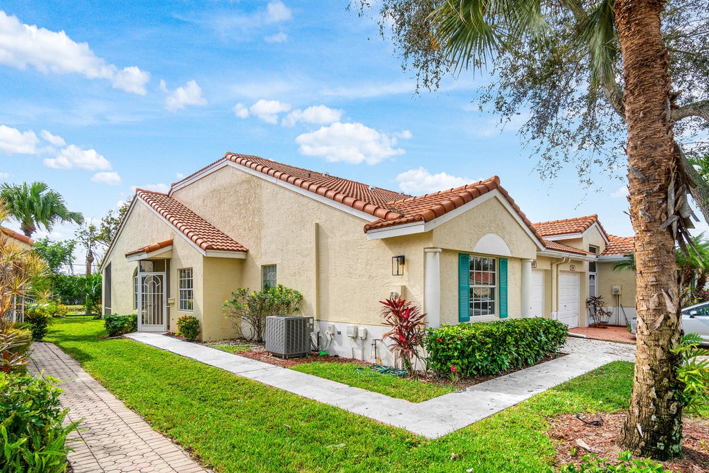 6170 Lake Hibiscus Dr, Delray Beach