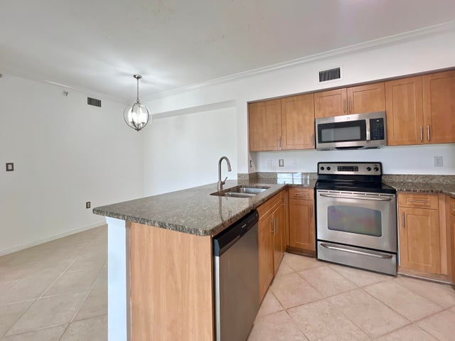 Photo of 6450 Emerald Dunes Dr #301, West Palm Beach FL