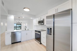 Photo of Listing #RX-11144542