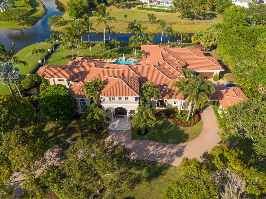 7956 Steeplechase Dr, Palm Beach Gardens
