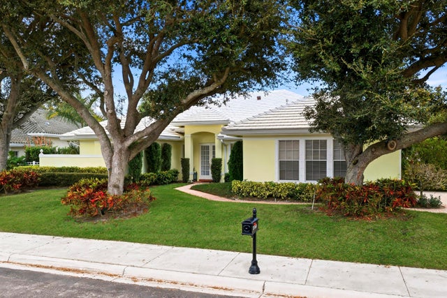 Photo of 2760 Tecumseh Dr, West Palm Beach FL