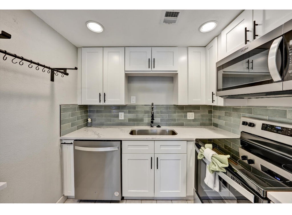 209 Northampton K #k, West Palm Beach