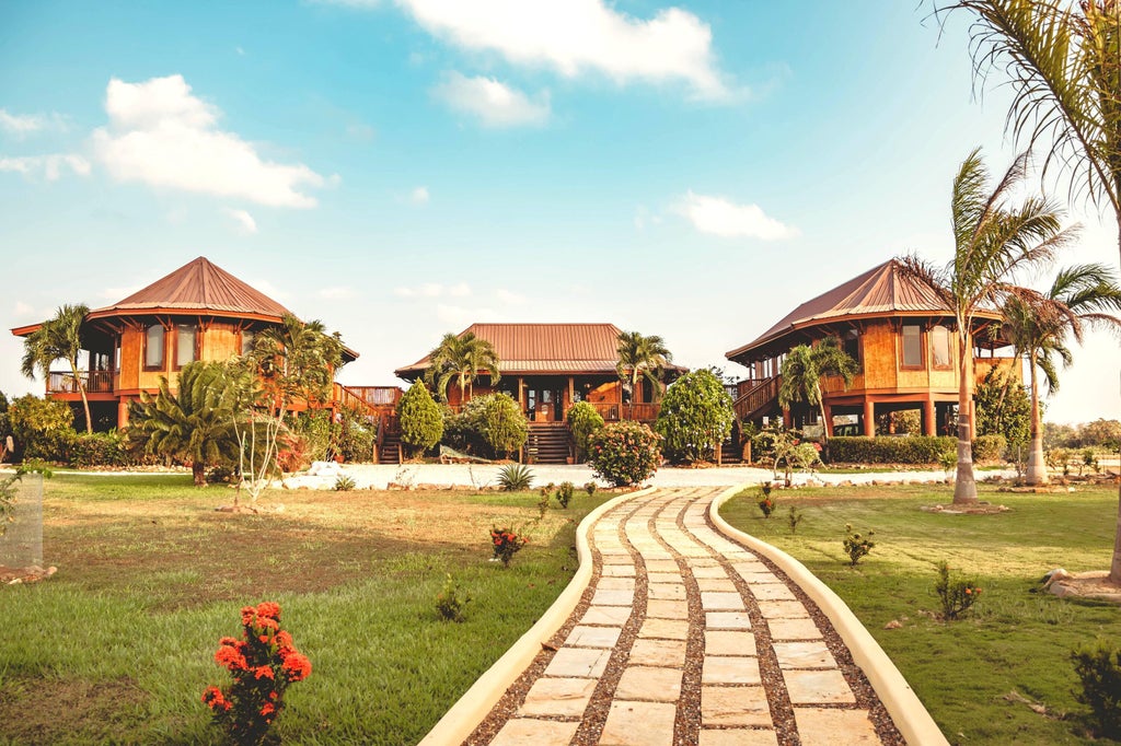 1 Jacana Island, Stann Creek, Out of Country