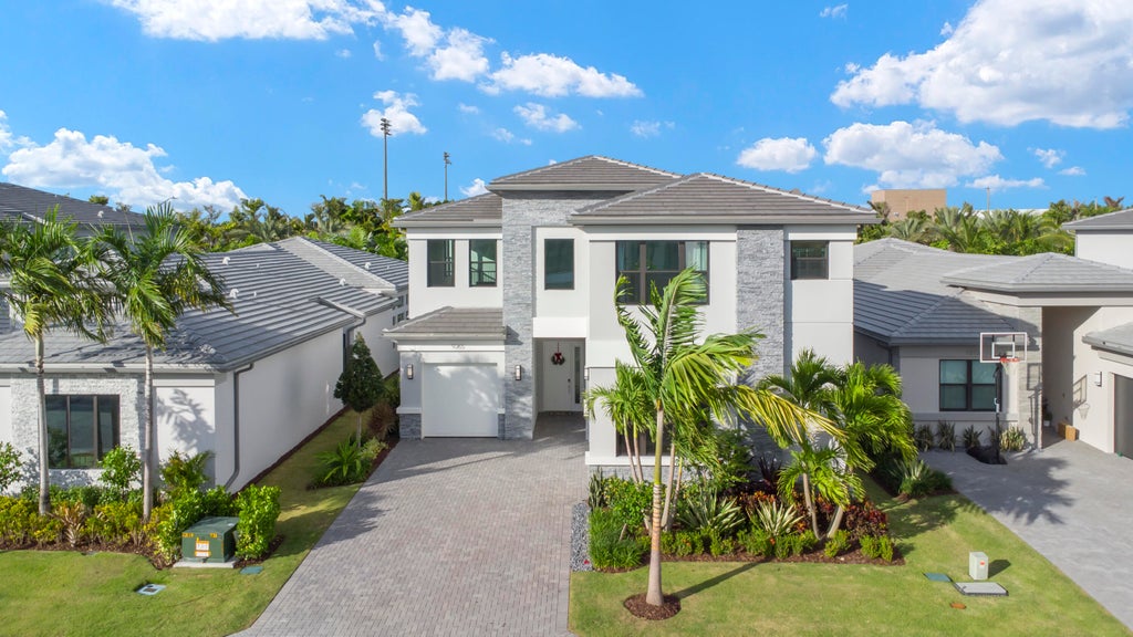 9265 Sunflower Meadow Rd, Boca Raton