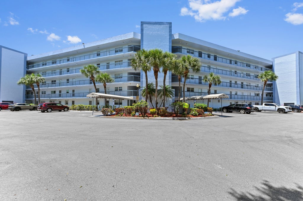198 Nw 67th St #207, Boca Raton