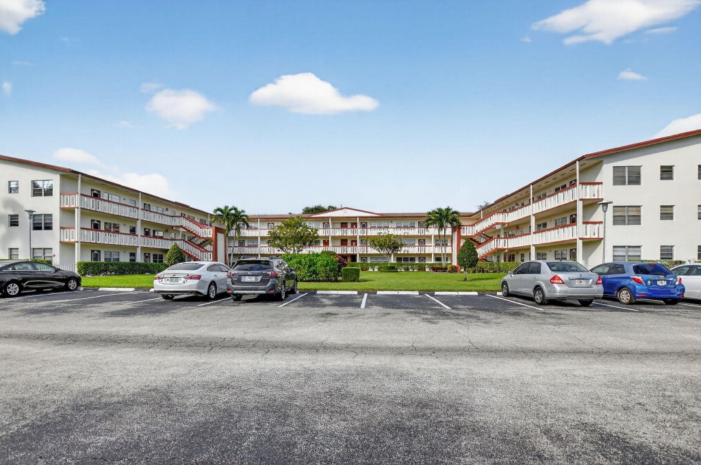 277 Brighton #g, Boca Raton