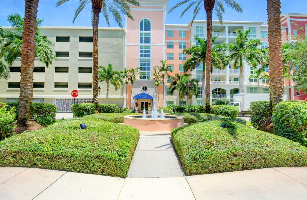 804 E Windward Way #404, Lantana