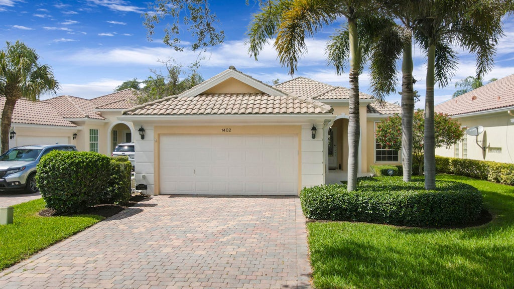 1402 James Bay Rd, Palm Beach Gardens