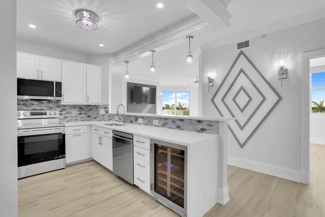 Photo of 804 E Windward Wy #509, Lantana FL