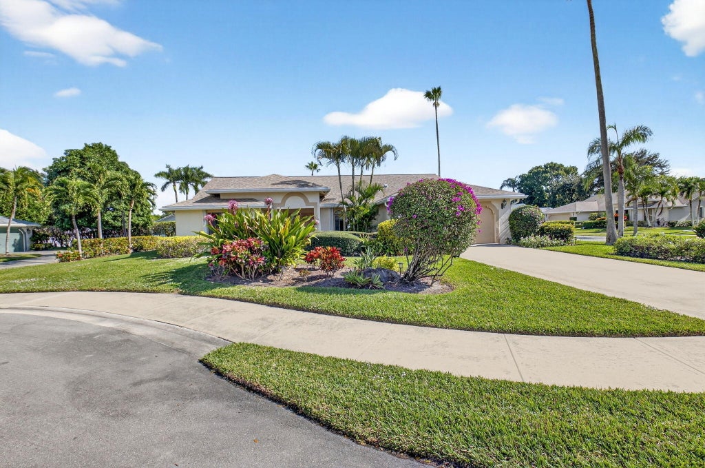 2905 Riviera Dr, Delray Beach