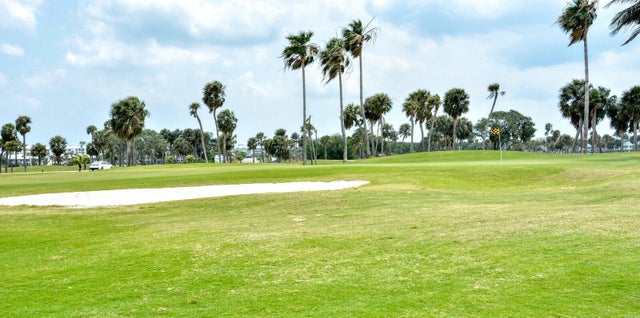 5 of 39 - 318 Ne Golfview Circle, Stuart, FL