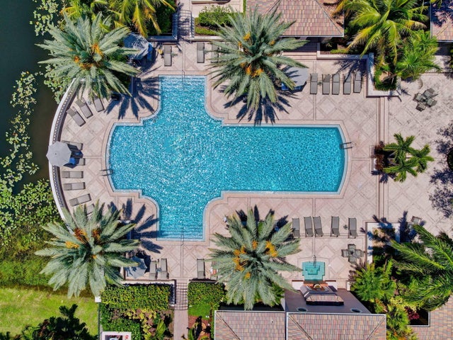 Photo of 2915 Tuscany Ct #102, Palm Beach Gardens FL