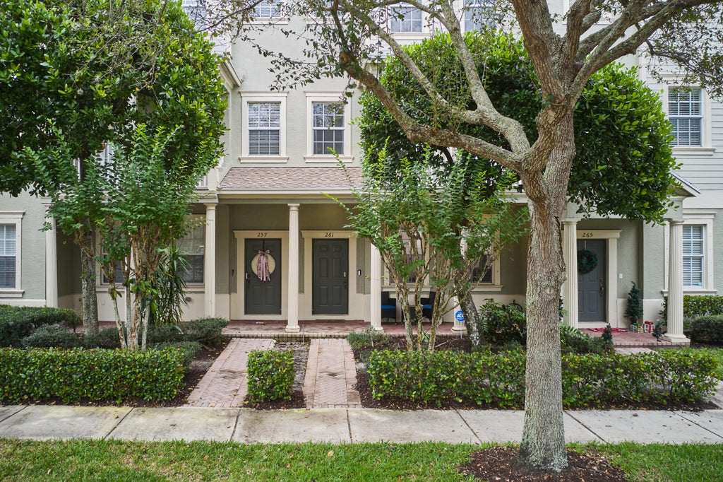 261 E Bay Cedar Cir, Jupiter