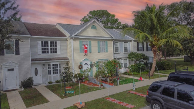 Photo of Listing #RX-11147422