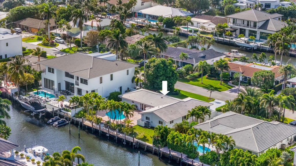 925 Cypress Dr, Delray Beach