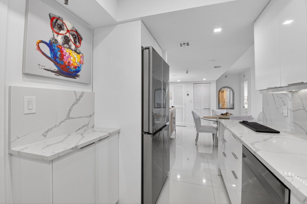 6815 Willow Wood Dr #4083, Boca Raton