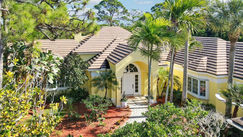 7107 Se Golfhouse Dr, Hobe Sound