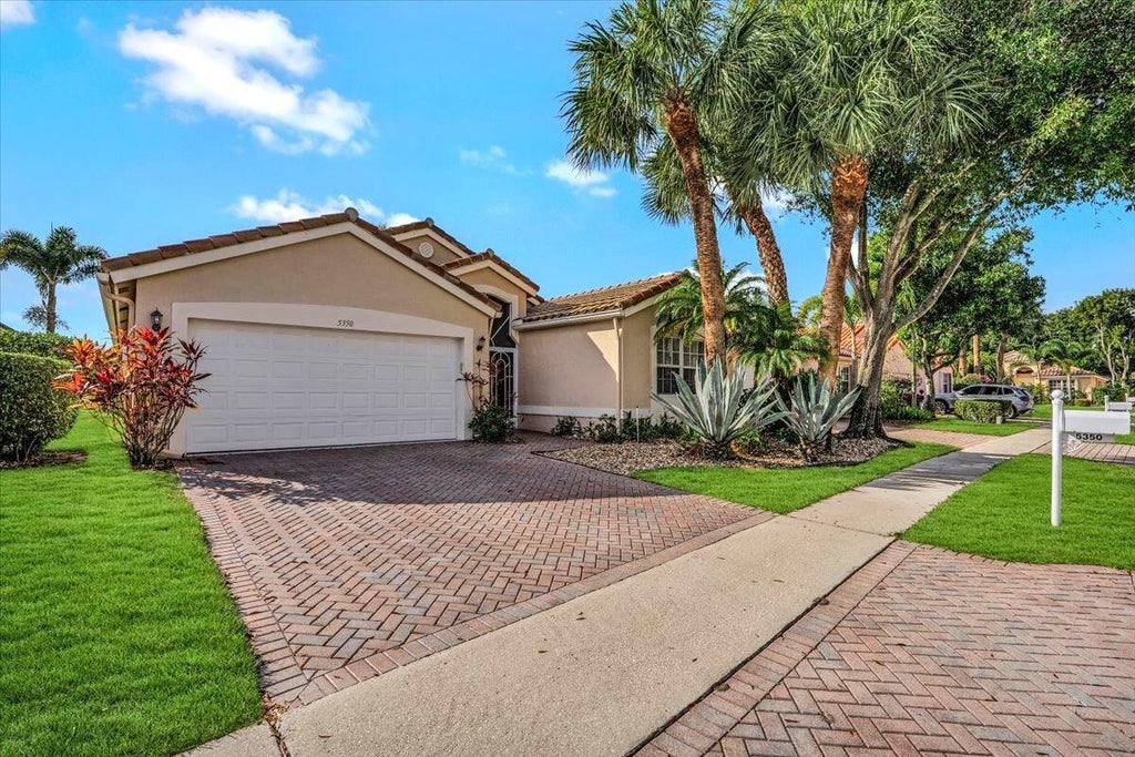 5350 Angel Wing Dr, Boynton Beach