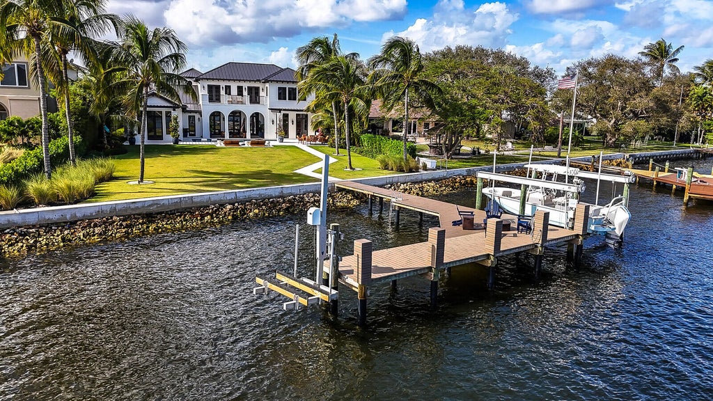 14140 Paradise Point Rd, Palm Beach Gardens