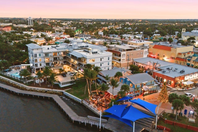 41 Sw Seminole Street #206, Stuart