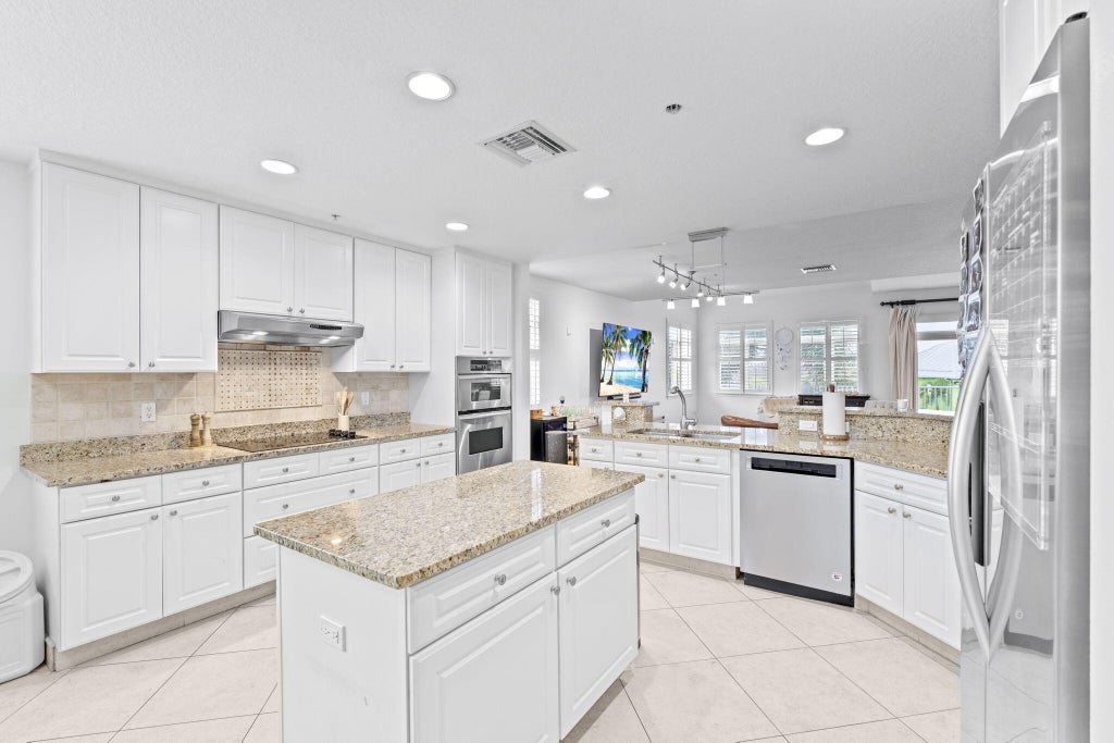 305 E Ocean Av #th-7, Lantana