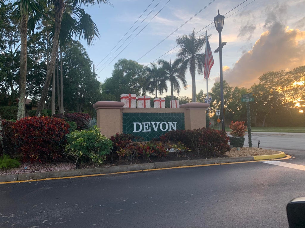 7216 S Devon Dr #212, Tamarac
