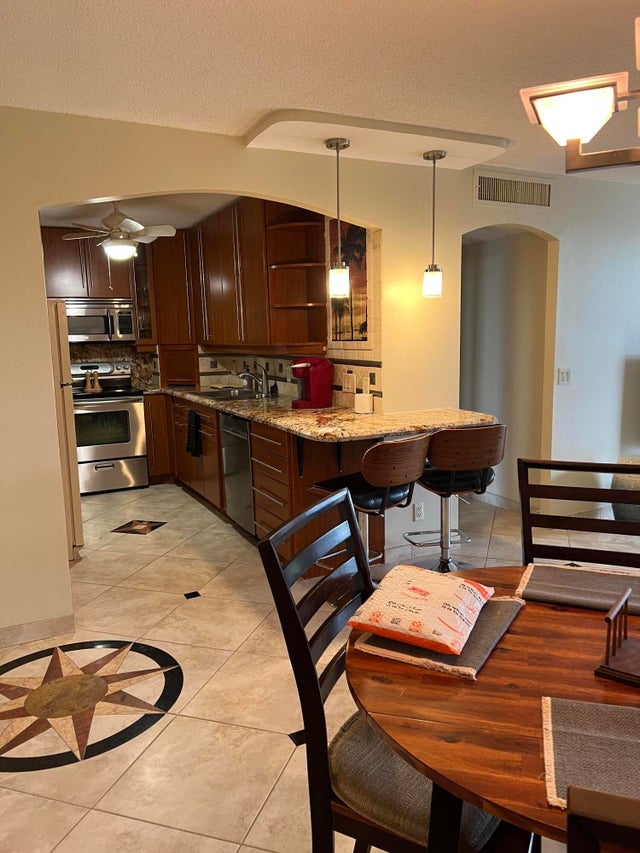 Photo of Listing #RX-11148399