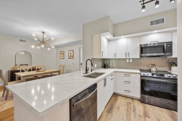 Photo of Listing #RX-11148456