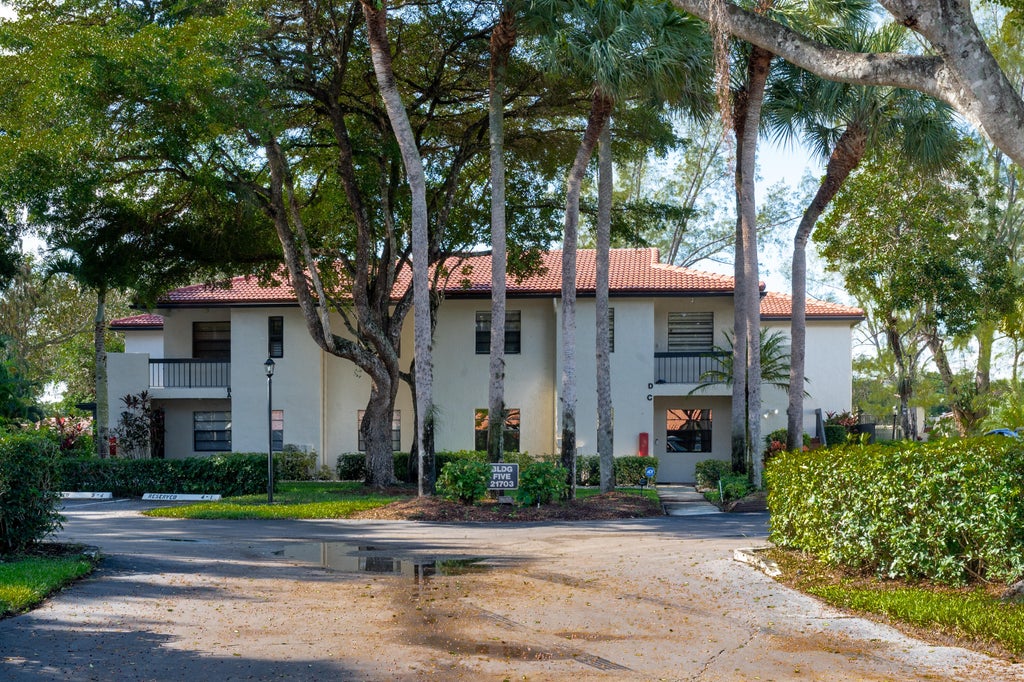 21703 Tall Palm Cir #5-d, Boca Raton
