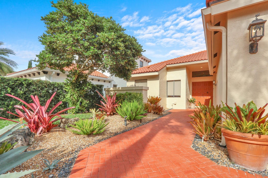 3739 Toulouse Dr, Palm Beach Gardens