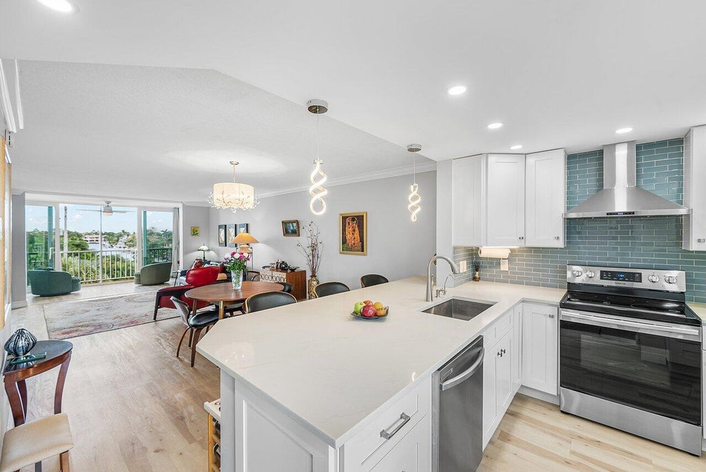 2809 Florida Blvd #408, Delray Beach