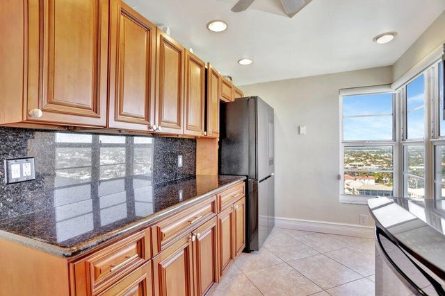 5 of 52 - 1021 Hillsboro Mile #1108, Hillsboro Beach, FL