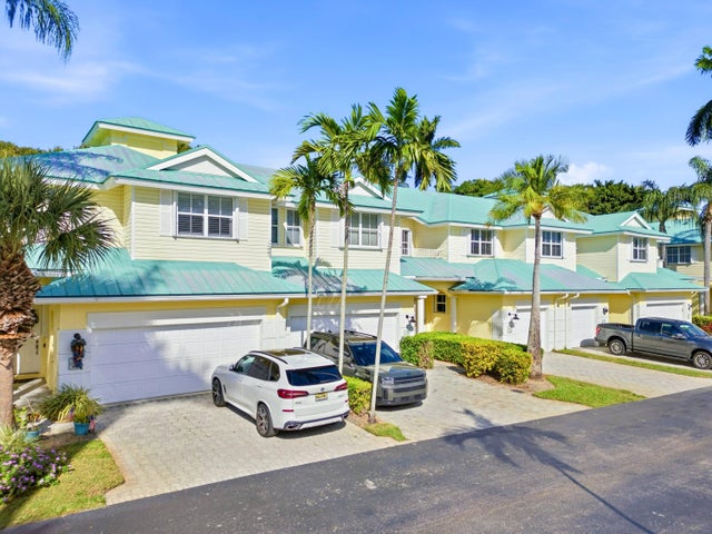 Photo of 125 Barefoot Cove, Hypoluxo FL