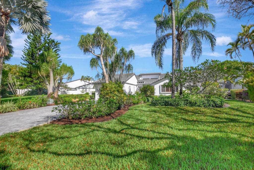 79 Hampshire Lane, Boynton Beach
