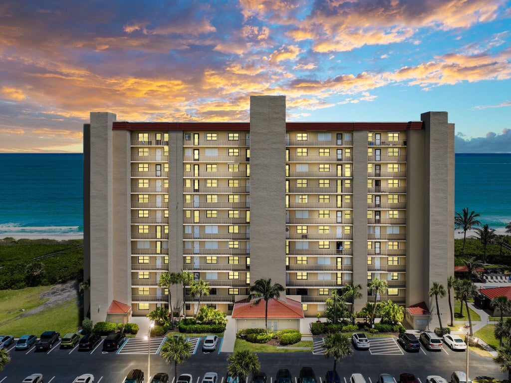 4250 N Highway A1a #1004, Hutchinson Island