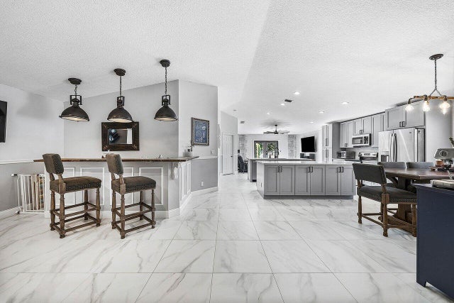 5230 Canoe Bend Drive, Lake Worth