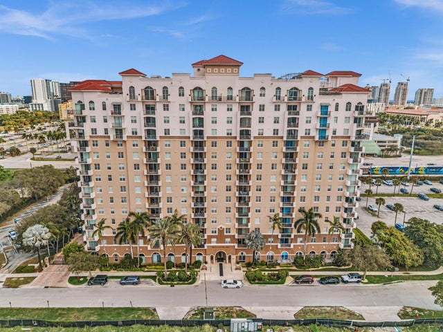 616 Clearwater Park Rd #508, West Palm Beach