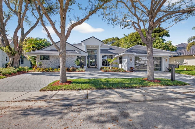5723 Hamilton Way, Boca Raton