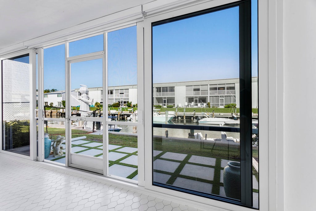 117 Lehane Ter #101, North Palm Beach