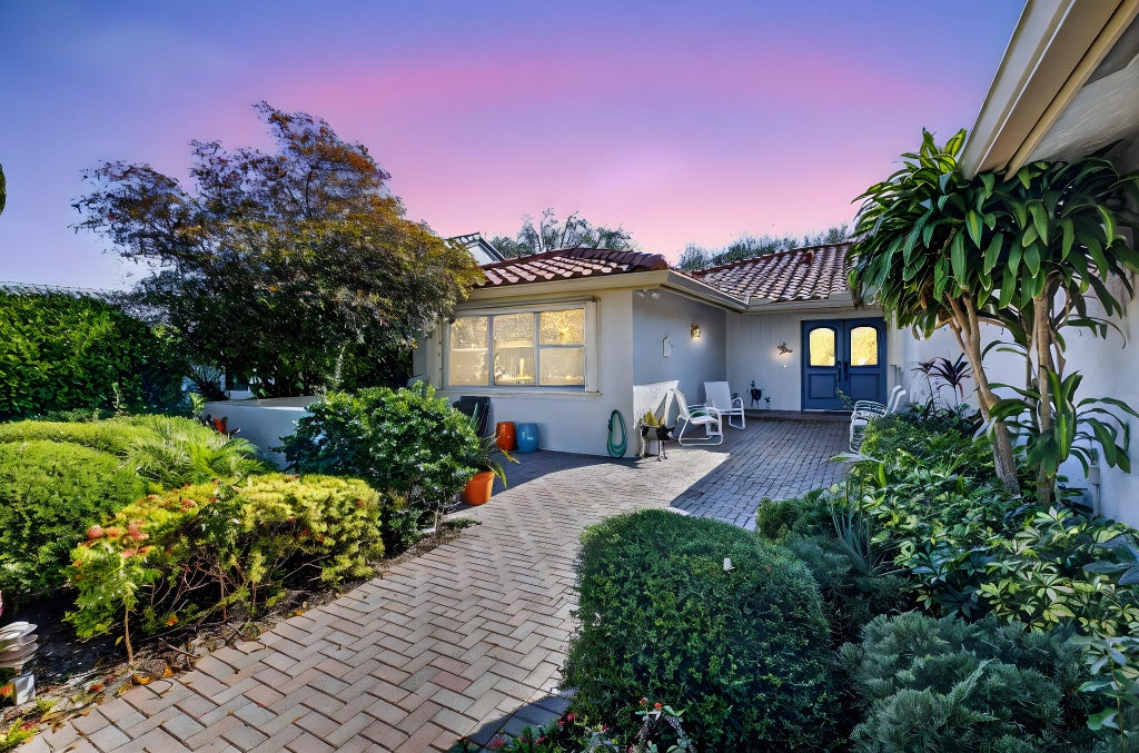 51 Bristol Dr, Boynton Beach